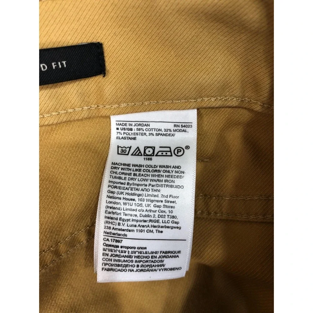 Banana Republic Pants Men 40x32 (Tag 40x34) Yellow Traveler Athletic Tapered Fit